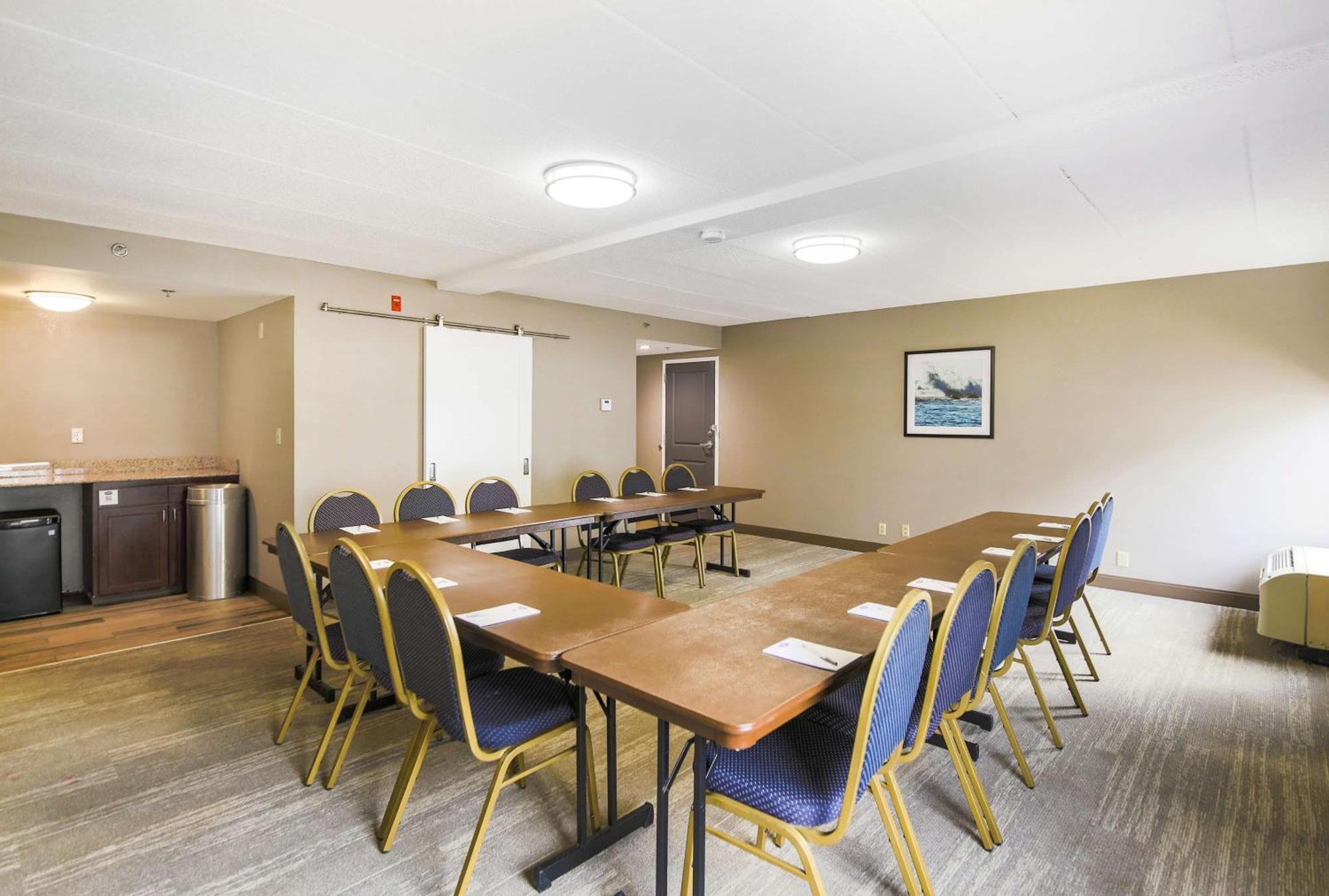 Hampton Inn Fall River/Westport North Westport Zewnętrze zdjęcie